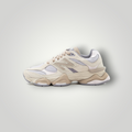 NDO Clothing New Balance U9060 Sneaker in Timberwolf und Driftwood mit Wildleder- und Mesh-Details