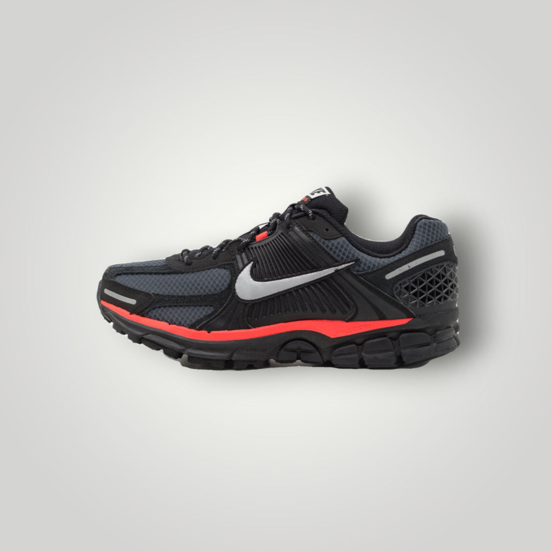 Nike ZOOM VOMERO 5