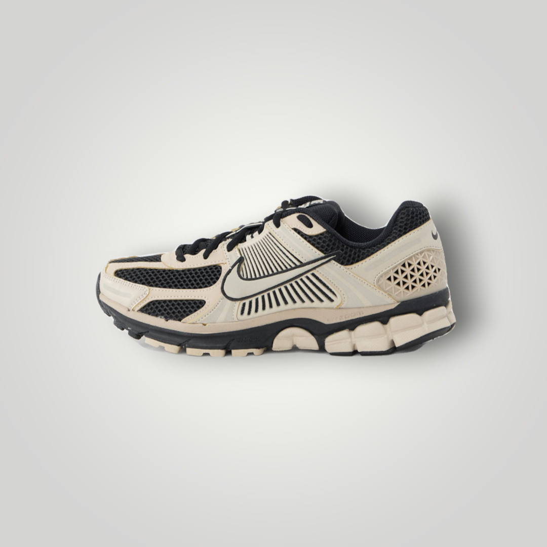 Nike ZOOM VOMERO 5