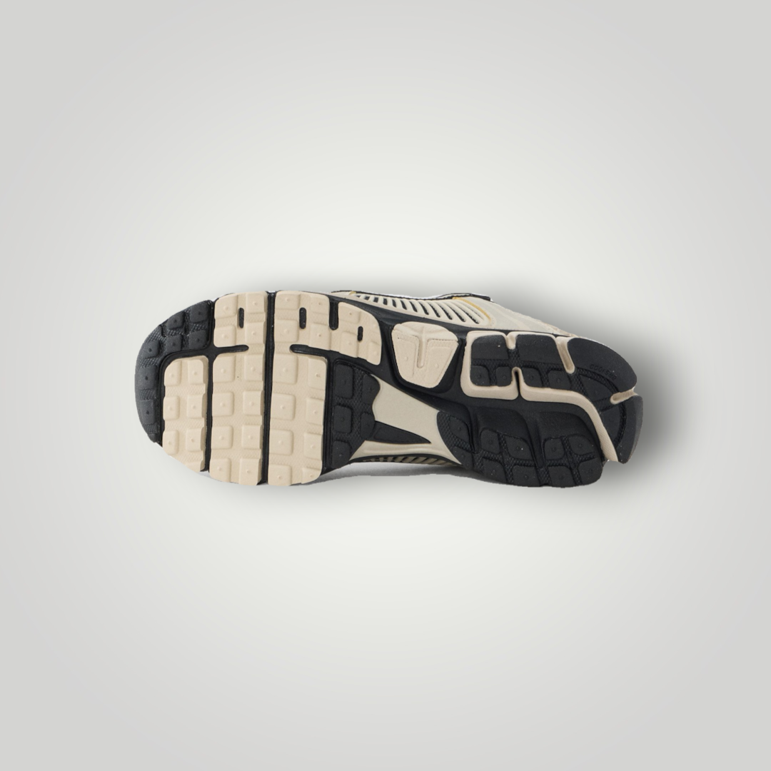 Nike ZOOM VOMERO 5
