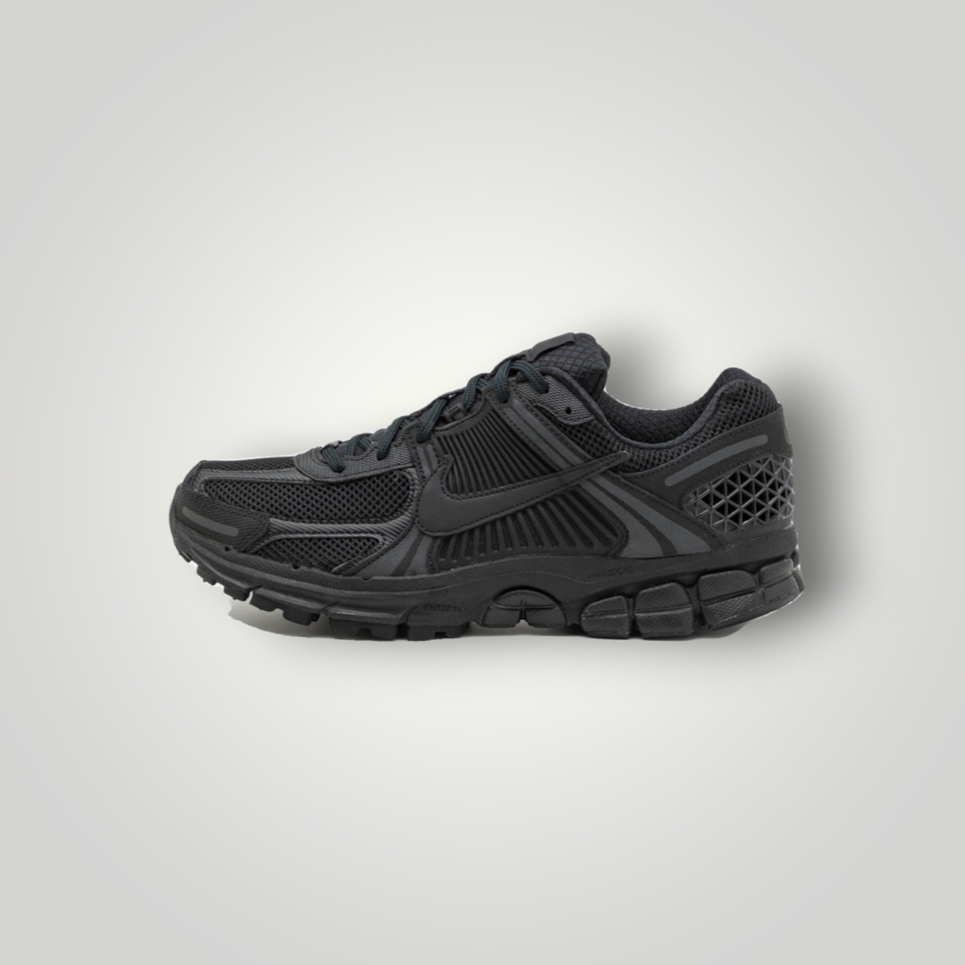 Nike ZOOM VOMERO 5