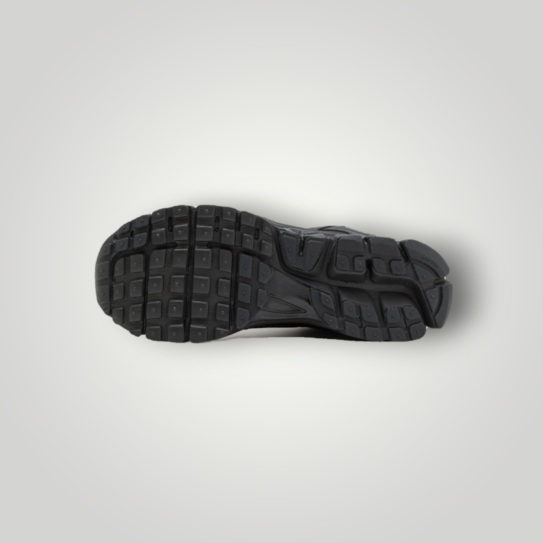 Nike ZOOM VOMERO 5