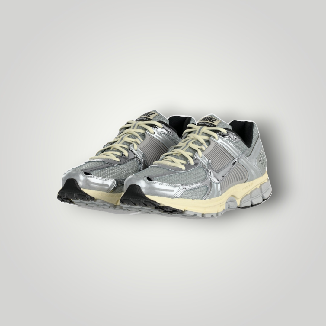 Nike ZOOM VOMERO 5