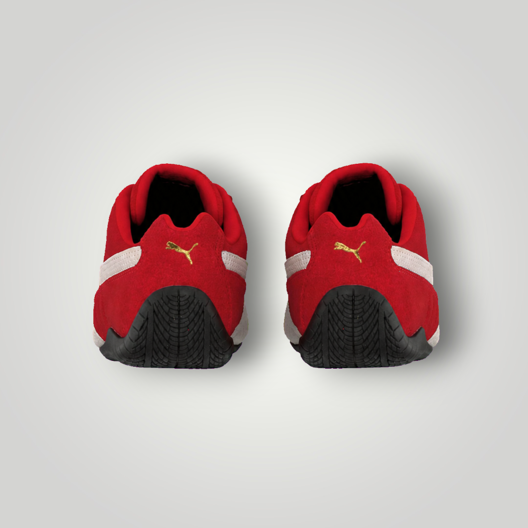 NDO Clothing Puma Speedcat OG JR Sneaker in Rot aus Veloursleder, Rückansicht mit goldenem Logo