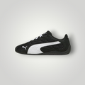 NDO Clothing Puma Speedcat Plus Unisex Sneaker in Schwarz und Weiß mit Textilobermaterial und flacher Gummisohle