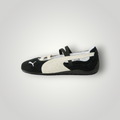NDO Clothing Puma SPEEDCAT Riemchenballerina aus schwarzem Veloursleder mit weißem Formstrip und flacher Sohle