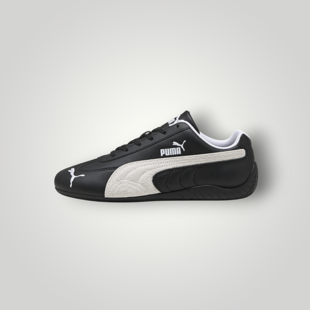 NDO Clothing Puma Speedcat Unisex Sneaker in Schwarz und Weiß aus Leder mit flacher Sohle und seitlichem Logo