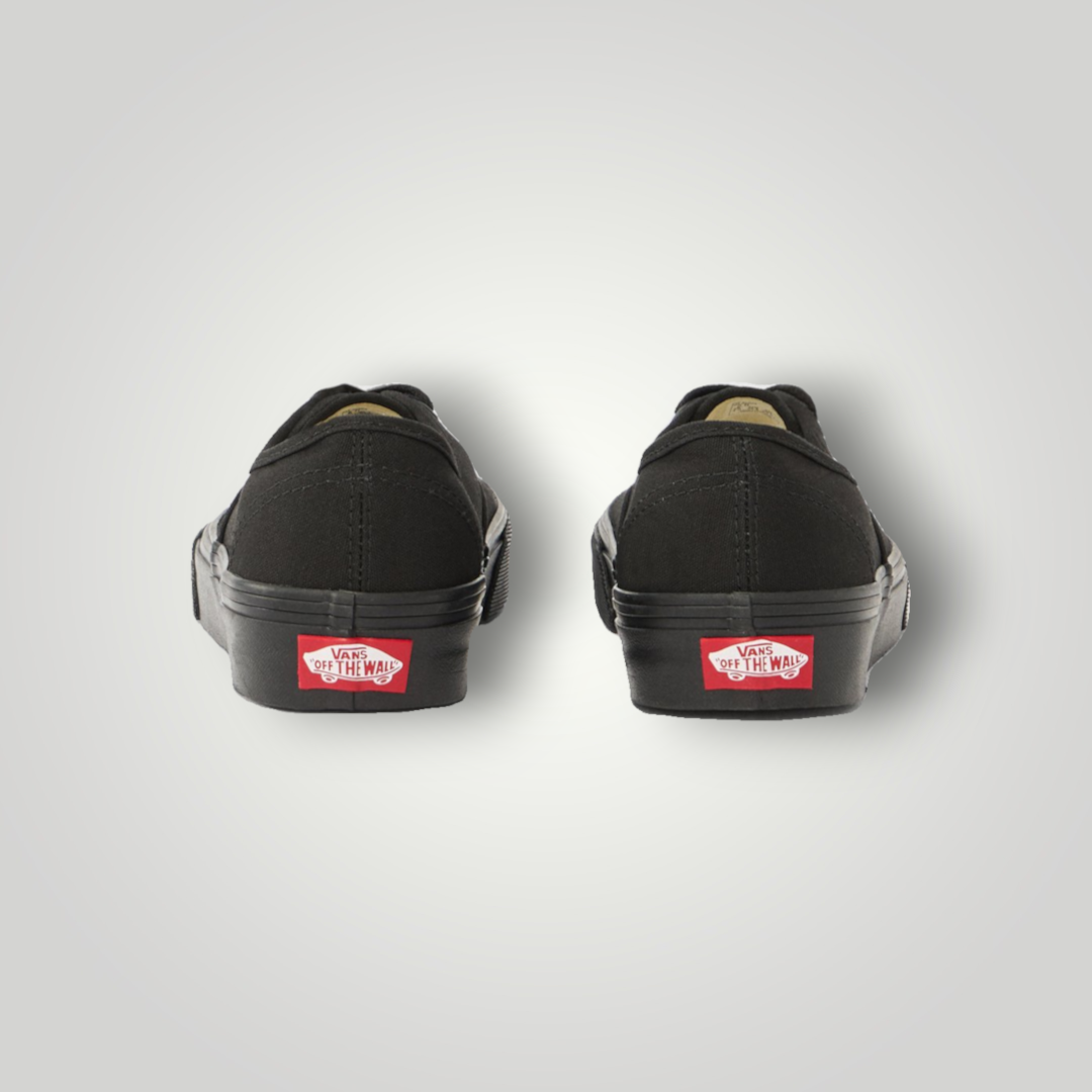 NDO Clothing Vans Authentic Unisex Sneaker in Schwarz aus Canvas mit rotem Logo-Patch an der Ferse, Rückansicht