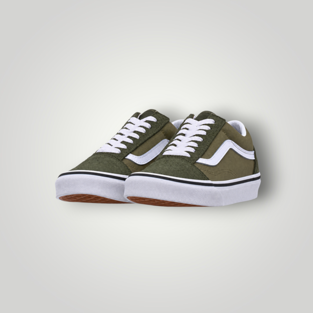NDO Clothing Vans Old Skool Unisex Sneaker in Olivgrün aus Canvas und Wildleder mit weißer Sohle und Schnürung